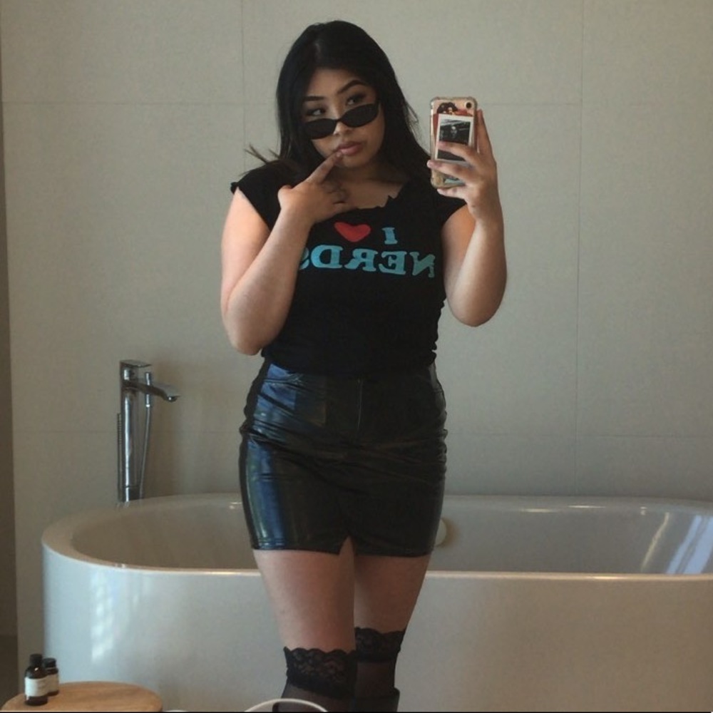 Meet your Posher, Dani